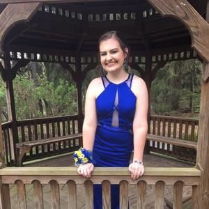 Meet your Posher, Sara